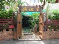 All In 1 Guesthouse Chiang Mai